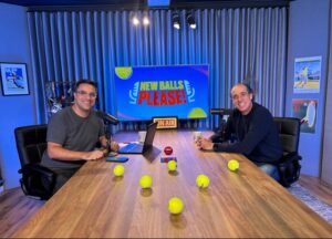 Nardini e Meligeni no estúdio do podcast New Balls Please