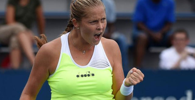Antes freguesa, Rogers revela estratégia para superar Barty 21 rogersusopen17med2 6