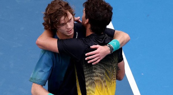 Wild reage e leva jogo contra Rublev para quinto set, mas perde nos detalhes 30 thiagowildrublevausopen24