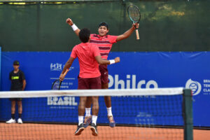 Guto e Felipe Miguel vibram (Crédito: João Pires/Fotojump)