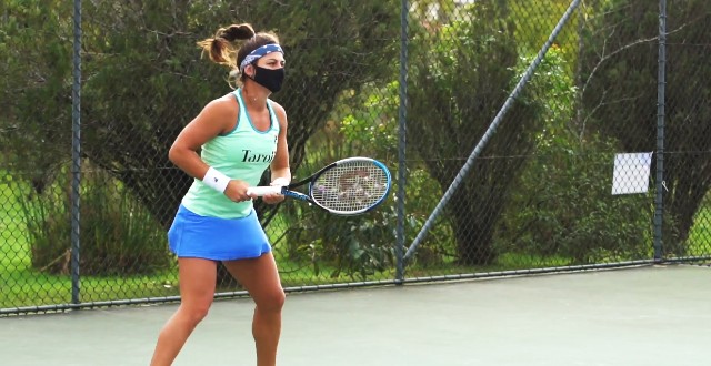 Carol Meligeni conquista o II Challenge Taroii na ADK Tennis, em Itajaí 25 caroladk20med2