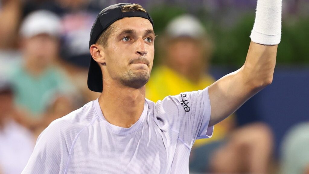 Atmane apronta de novo e elimina Fritz de Cincinnati 22 atmanecincinnati252gd