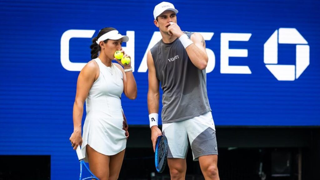 Draper brinca com Pegula: 'Estava aceitando qualquer coisa' 12 draperusopen25mistas