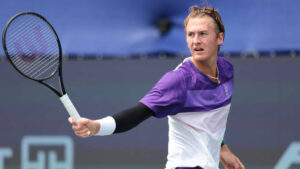 Sebastian Korda em ação no ATP de Winston-Salem