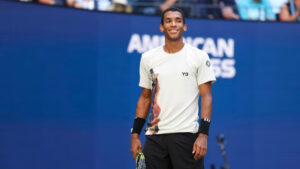 Felix Auger Aliassime em vitória sobre ALex de Minaur no US Open