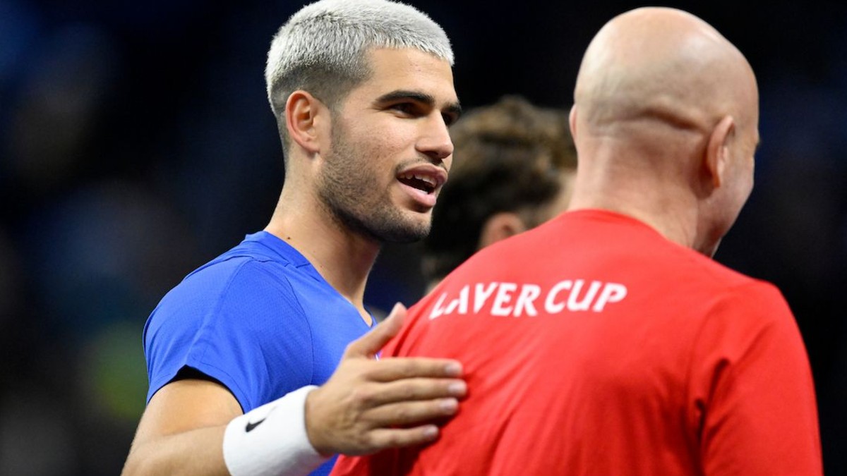 Pagina Inicial 1 agassialcarazlavercup25gd