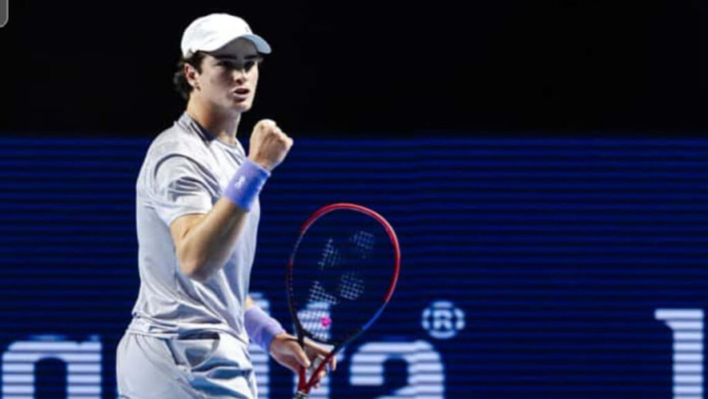 João Fonseca concorre a prêmio de Revelação do Ano da ATP 7 joaofonsecabasileia256