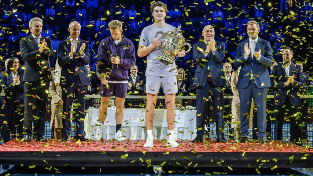 João Fonseca tem temporada histórica e ascensão de ranking inédita no tênis brasileiro 24 joaofonsecabasileia25camgd