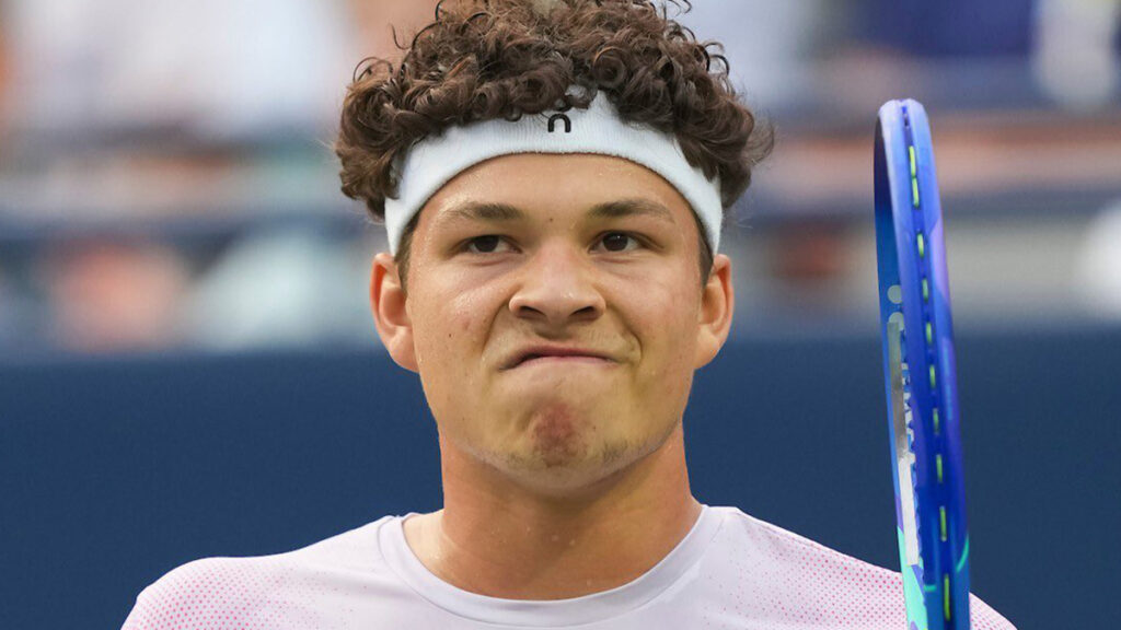 A escolha tática que custou a vitória a Shelton em Turim 18 shelton25