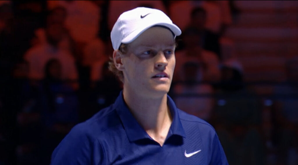 Sinner bate Djokovic e desafia Alcaraz por título no Six Kings Slam 37 Sinner encara Djokovic na semifinal do Six Kings Slam