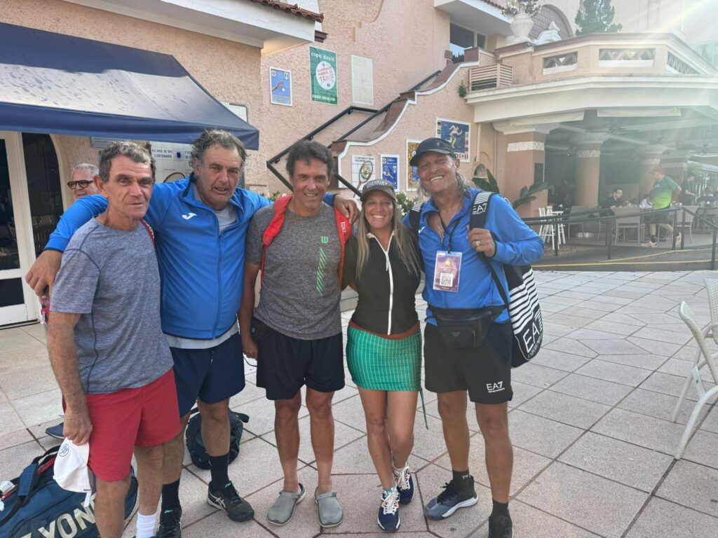 Lenda do tênis, João Soares vira batalha de 3h e vai à semi na 39ª Copa Yone Borba Dias em Porto Alegre 1 uruguaiosgd