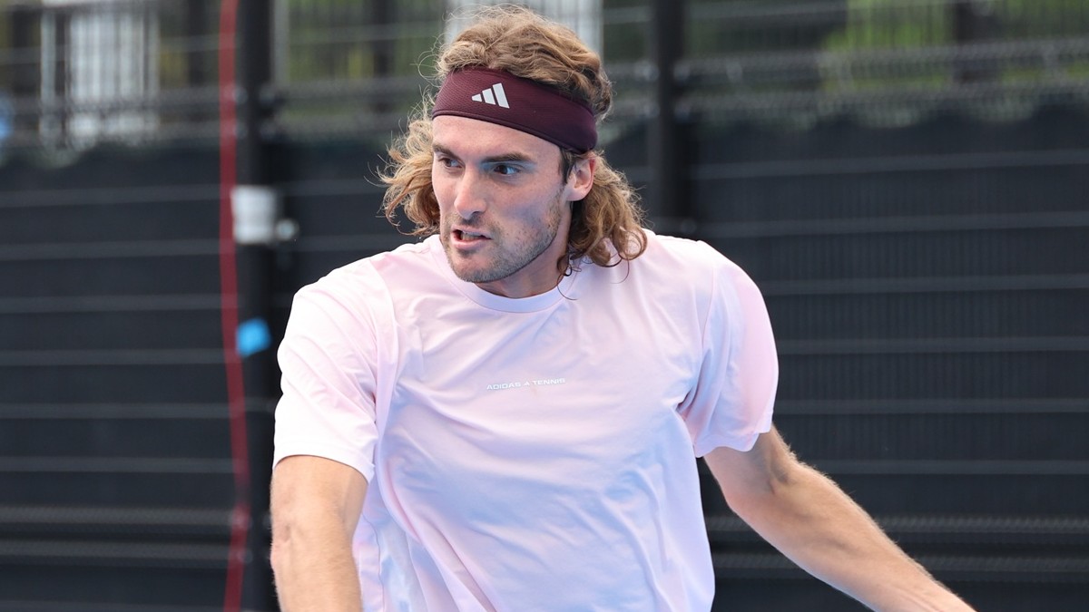 Tsitsipas estreia com vitória no quali do ATP de Tóquio