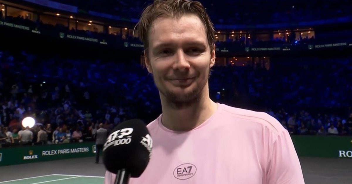 bubliksarroparis25 Reprodução