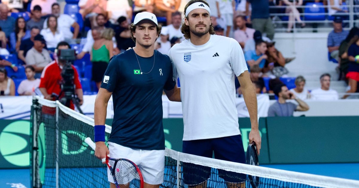João Fonseca e Tsitsipas (Crédito: Green Filmes/CBT)