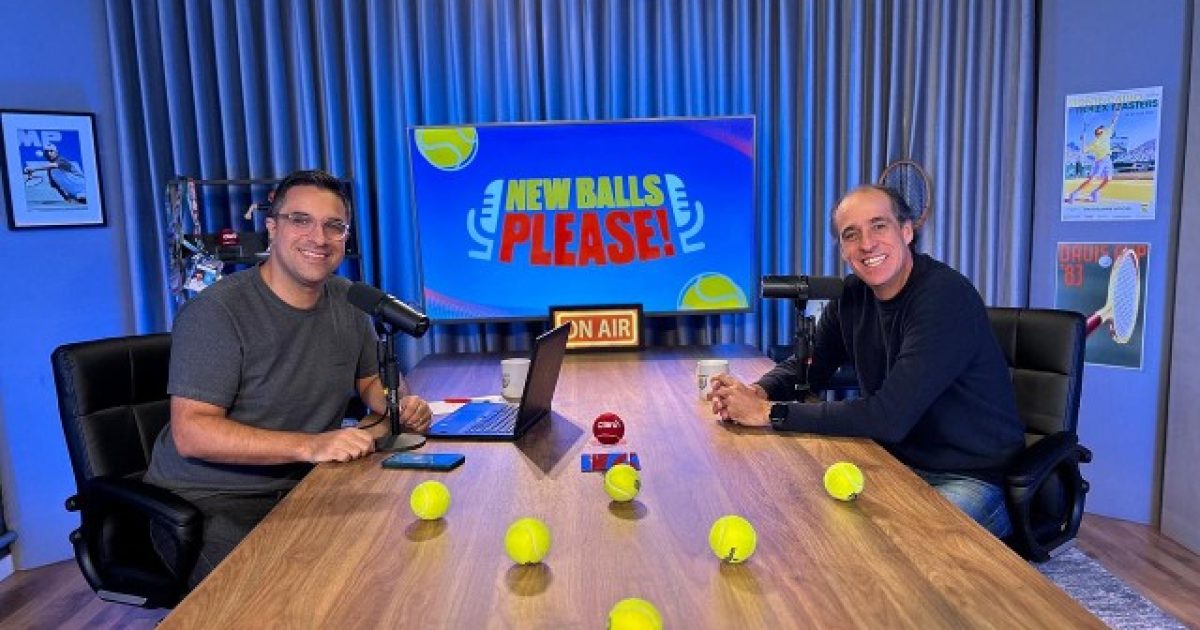 Nardini e Meligeni no estúdio do podcast New Balls Please