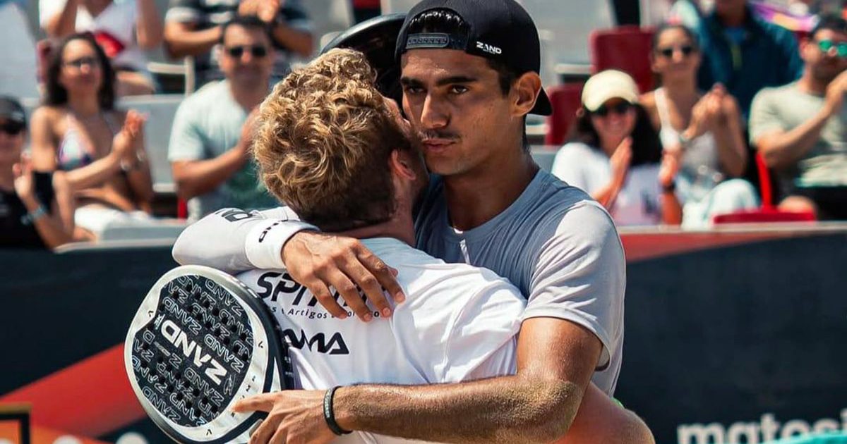 Cariani (E) com Daniel Mola (D) / Crédito: @matheusfilms_