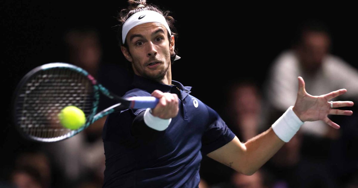 ( crédito: Julian Finney/Getty Images by ATP)
